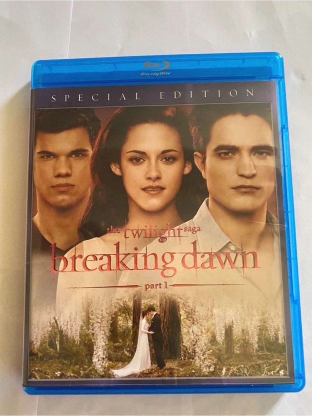 The Twilight Saga: Breaking Dawn Part 1 Blu-ray Special Edition